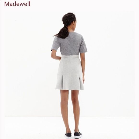 Madewell Grey Pleated Ruffle Skirt size medium - Picture 6 of 8